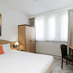Centre 2* Geneva